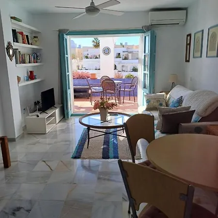 Sunny In With Sea Views *